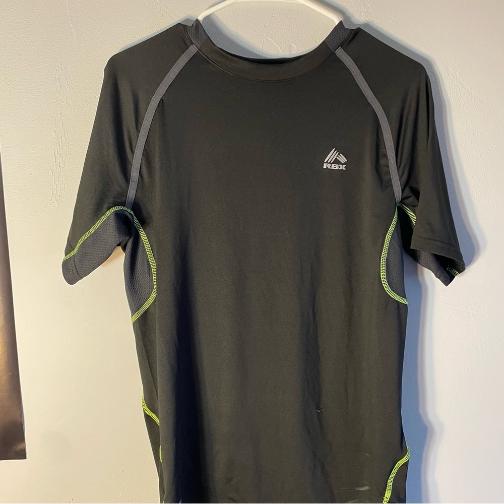 RBX FITTED MENS ATHLETIC TEE SHIRT